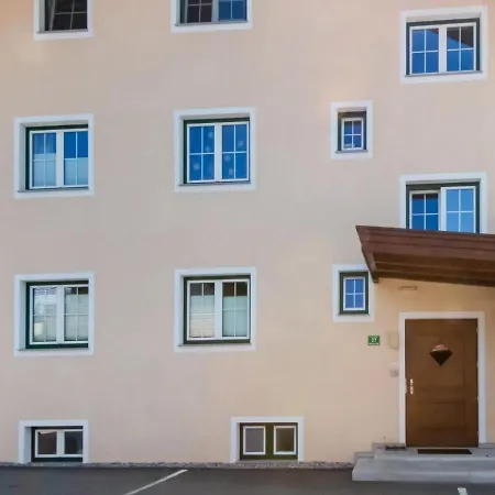 Luxury In Near Ski Area