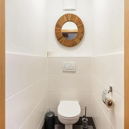 Luxury In Near Ski Area *