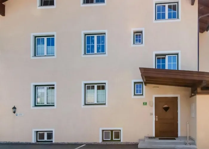 Luxury In Near Ski Area